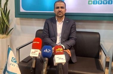 در شرایط حساس کنونی با تمام ظرفیت‌ها در کنار مردم هستیم