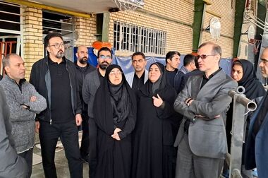 تار و پود مقاومت در دستان بانوان منطقه2 / میدان صنعت مظهر پیوند ناگسستنی هنر، معنویت و مقاومت