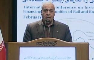 امضای ۶ تفاهم‌نامه میان شرکت ساخت و توسعه و سرمایه‌گذاران ریلی و جاده‌ای در همایش «ایران کریدور۲۰۲۶»