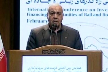 توسعه زیرساخت های فرودگاهی و حمل و نقل ترکیبی منطقه آزاد انزلی