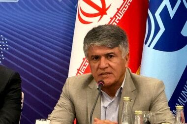 تفاهم‌نامه چهار‌جانبه مگاپروژه البرز امضا شد/ اتصال ۵۰۰ هزار منزل و کسب‌وکار به فیبر نوری تا پایان سال