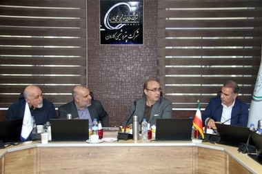 نشست مشترک پتروشیمی اروند و راه‌آهن جنوب برای احداث جایگاه ریلی بارگیری کاستیک مایع