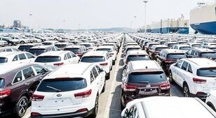 تسریع در ترخیص خودروهای وارداتی، از رسوب کالا در گمرکات جلوگیری می کند