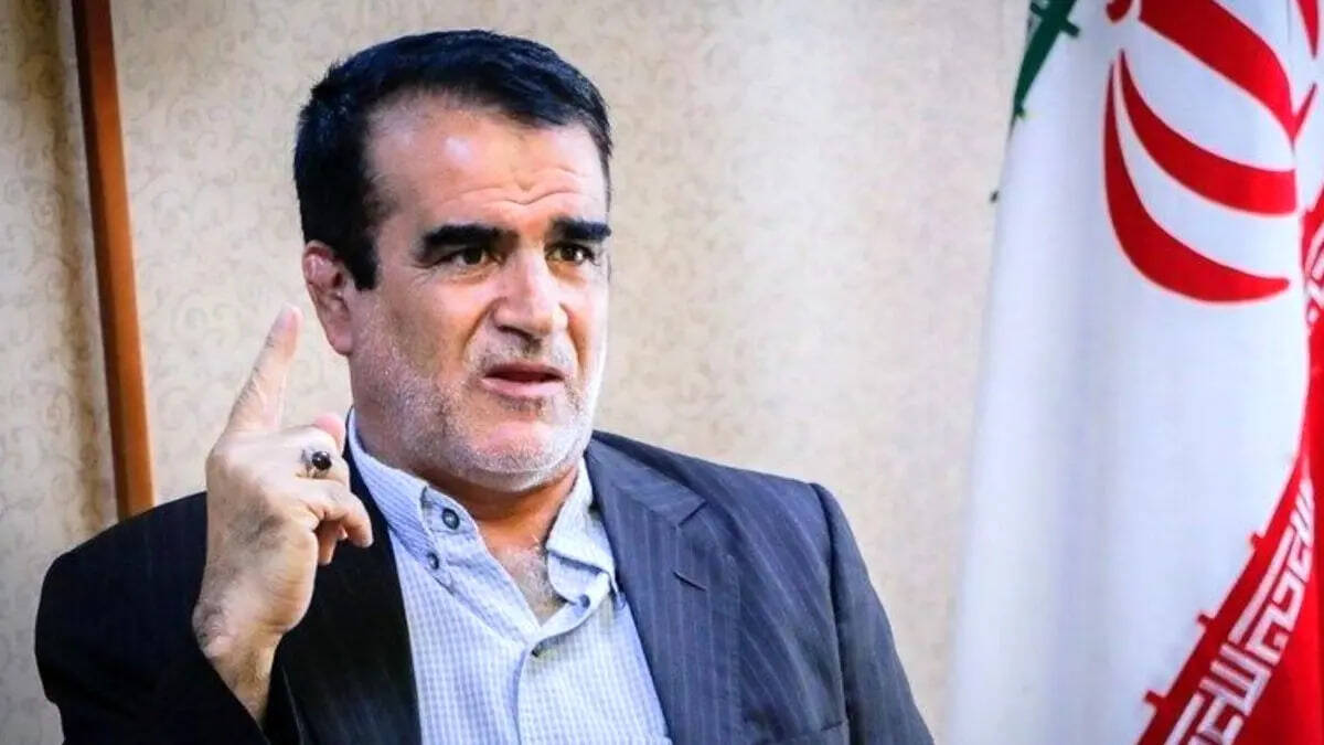 مرعشی، محسن هاشمی و مجید انصاری را برای معاونت اولی، وزارت راه و کشور پیشنهاد دادیم