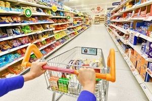 منتظر حمایت‌های ویژه معیشتی باشید