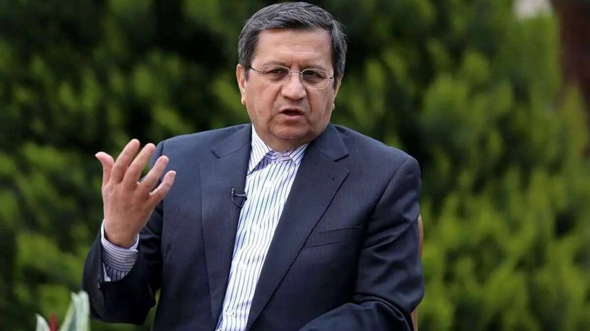 همتی: بانک‌ها درباره ضامن وام ازدواج سخت نگیرند