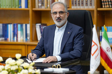 پرداخت بیش از ۹هزار فقره تسهیلات به متقاضیان طی دولت چهاردهم / نقش کلیدی بانک در پشتیبانی از پروژه‌های عمرانی و توسعه‌ای استان