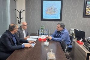 دیدار مشاور ارشد رئیس سازمان بازرسی کل کشور به همراه رئیس هیأت مدیره پست بانک ایران با مدیرعامل صندوق رفاه و تأمین آتیه کارکنان و بازدید از شعبه میرزای شیرازی بانک