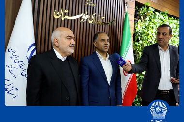 رونمایی از طرح پیش‌فروش ارز صادراتی برای اولین بار در بانک تجارت کلید خورد