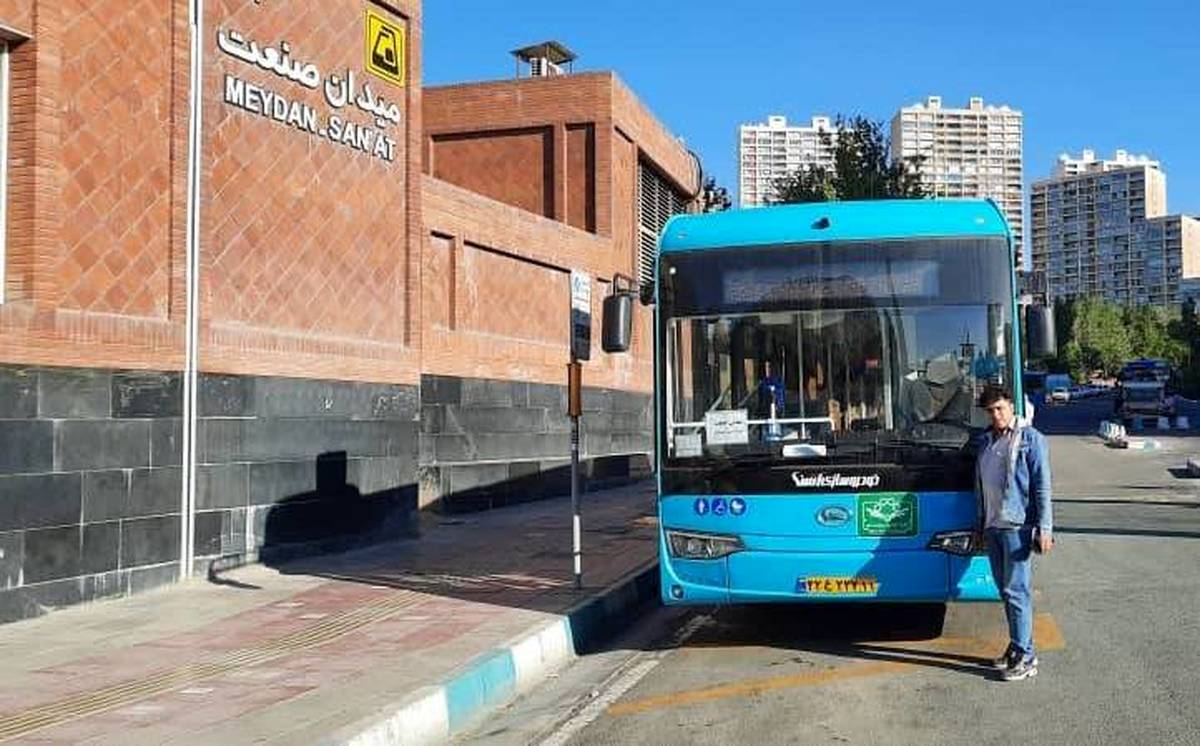 ورود اتوبوس‌های جدید به ناوگان حمل‌ونقل عمومی منطقه ۲