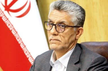 بازدید فرمانده قرارگاه اقتصادی وزارت دفاع از پتروشیمی شیراز