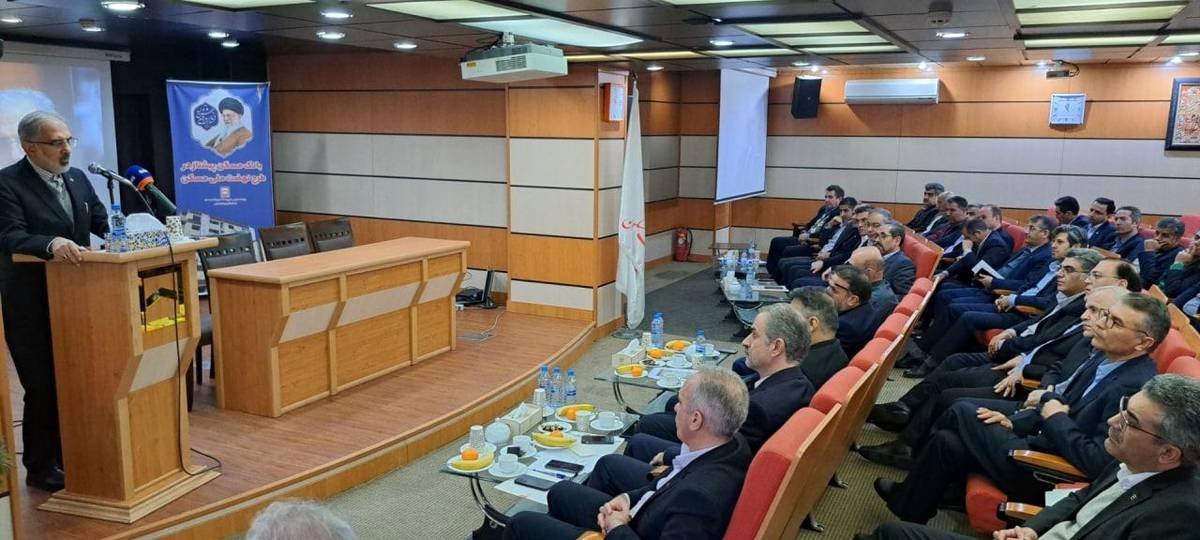 تغییر در سیاست‌های اعتباری بانک مسکن و توسعه تعامل با مشتریان
