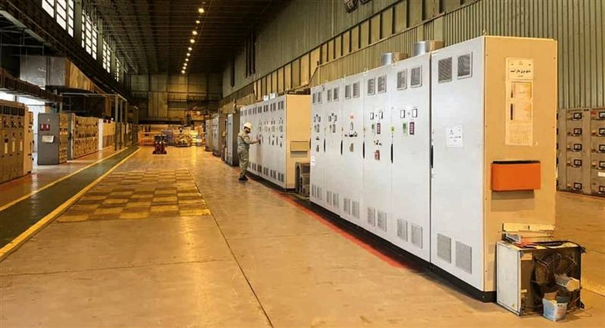 انجام موفقیت‌آمیز پروژه تعویض درایوهای اسکرودان رافینگ قفسه R3 و درایوهای قفسه E3 نورد گرم