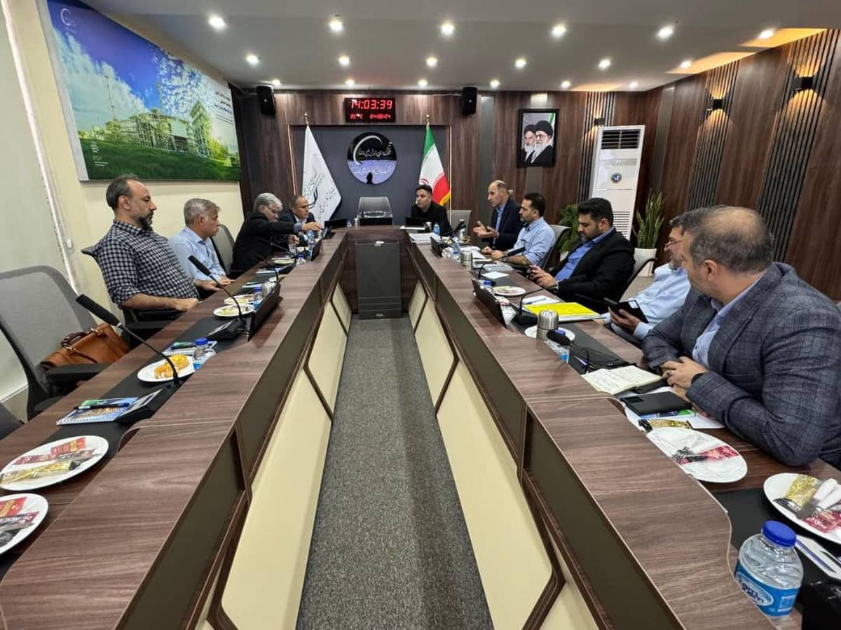 پیشروی طرح جمع‌آوری گازهای مشعل در غرب کارون و دارخوین/ پالایش گاز هویزه خلیج‌فارس گام‌های تازه برداشت