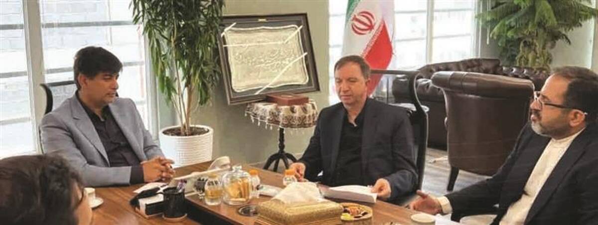 آمادگی گروه فولاد مبارکه برای تقویت همکاری‌های مشترک با بانک دی