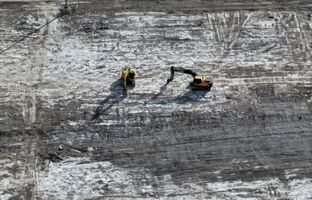 انصاری نیک: به زودی شمع کوبی پروژه‌های بندرامام نوین آغاز می‌شود