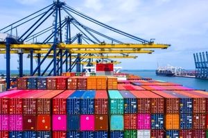 تداوم صادرات و تامین کالا در اوج بحران؛ روایتی از مدیریت کشور در جنگ ۱۲ روزه