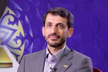 در فولاد مبارکه توجه به محیط‌زیست و کاشت نهال یک ارزش است