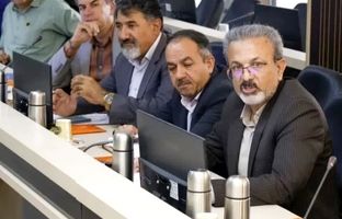 عقد قرارداد ۳۰ هزار میلیارد ریالی طرح نهضت ملی مسکن در استان/ تسریع در تکمیل و واگذاری واحدها به متقاضیان