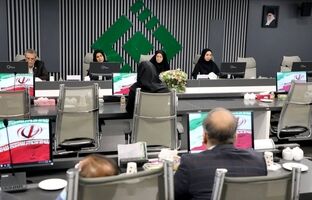  نخستین جلسه دیدار عمومی رئیس پژوهشکده بیمه با کارکنان؛ تأکید بر نقش فعال پژوهشکده بیمه