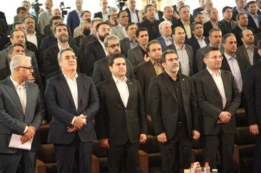 گسترش خدمات ارزی پست‌بانک ایران؛ با آغاز خرید و فروش ارز اسکناس در شعب و باجه‌های بانکی روستایی منتخب