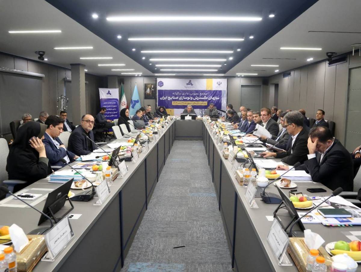 رشد ۵۳ درصدی سرمایه‌گذاری و اشتغال‌زایی چشمگیر ایدرو در سال ۱۴۰۳