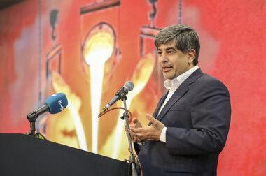 بهره‌برداری از نوین الکترود اردکان وابستگی استراتژیک فولاد کشور را قطع کرد