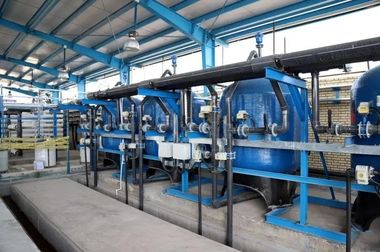 دیدار کارآفرینان و مقامات اقتصادی و صنعتی فارس با مدیرعامل منطقه ویژه اقتصادی لامرد