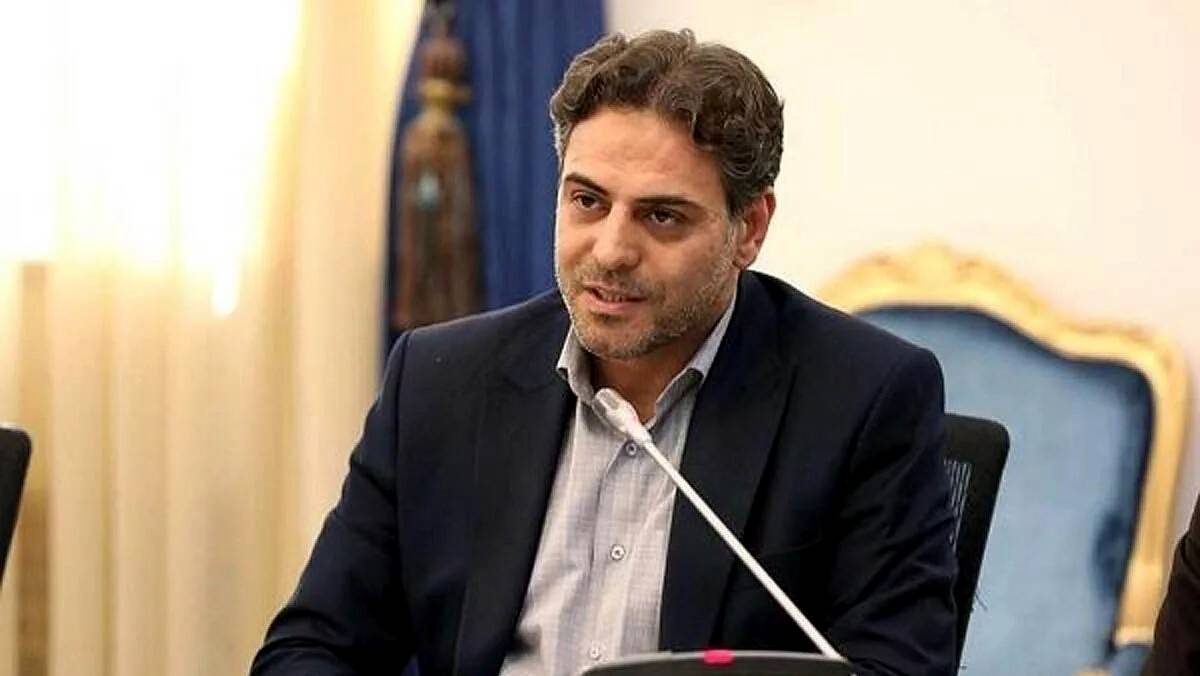 مهم‌ترین موانع توسعه فیبرنوری در کشور/ به سمت محتواسازی ایرانی باید حرکت کنیم