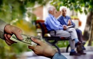  پدیده‌ای غیرقانونی به نامِ «بیمه طلایی بازنشستگان»/ کارگران بازنشسته خدمات VIP نمی‌خواهند، درمان را گران‌تر نکنید!