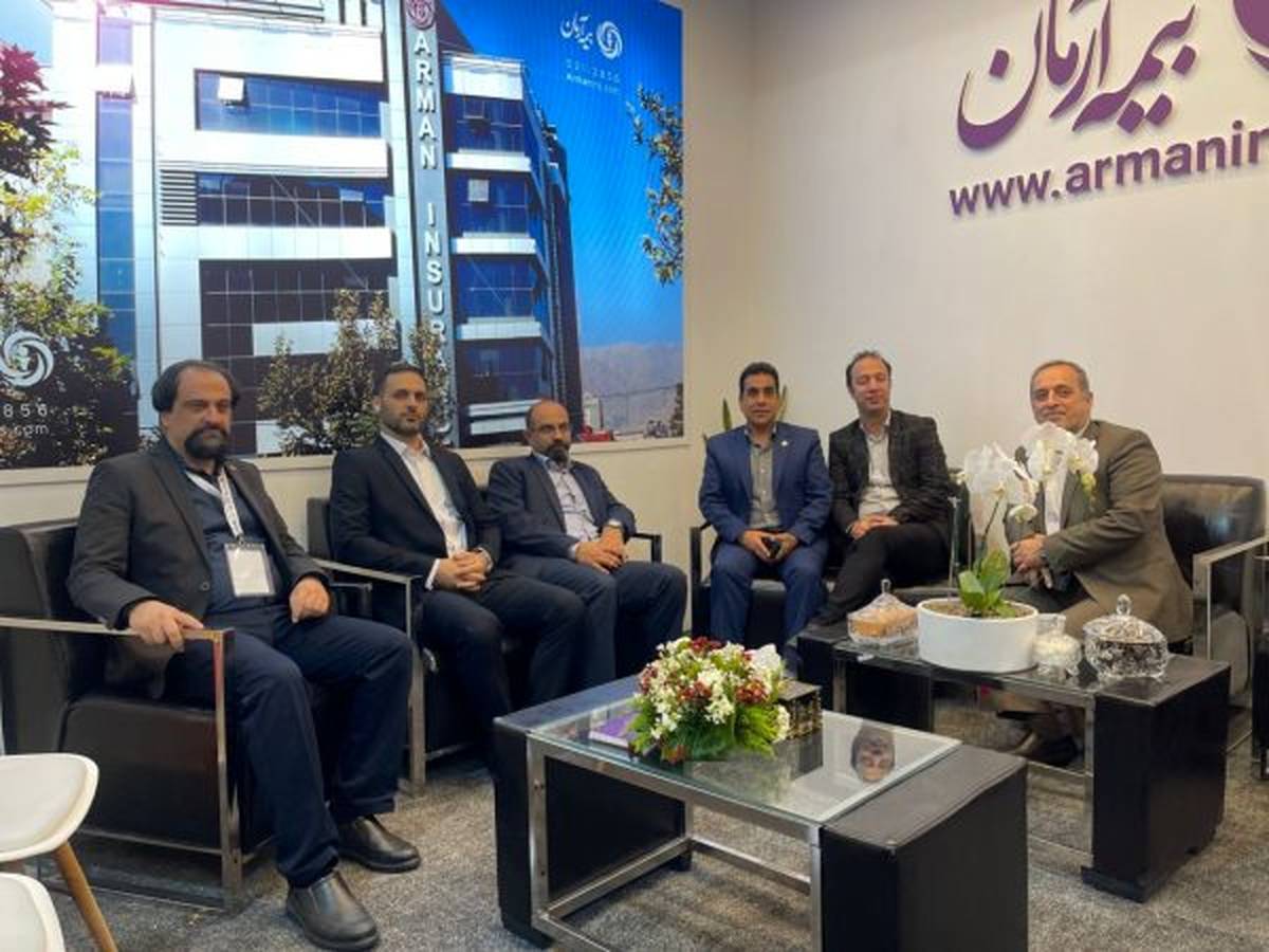 حضور مدیرعامل ،معاونین و مدیران بیمه آرمان در هفدهمین نمایشگاه صنعت مالی تهران
