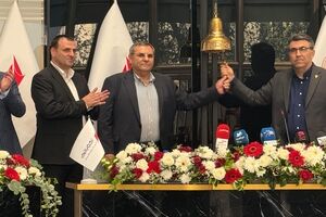 آکو باتری در بورس تهران زنگ آغاز فصل تازه را نواخت/ تعهد به ساخت بازارهای آینده
