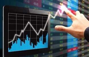 فتح قله ۳ میلیون واحد در ابتدای معاملات امروز بورس