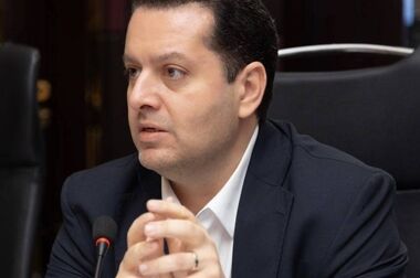   آغاز پویش ملی «دوباره می‌سازمت وطن» برای بازآفرینی صنایع آسیب‌دیده