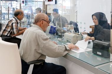 پایان مهلت شرکت در چهل و پنجمین مرحله قرعه‌کشی حساب‌های قرض‌الحسنه پس‌انداز بانک مسکن/ قدردانی از همراهی خیراندیشان