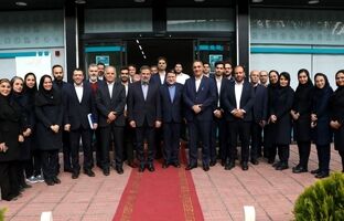 جهش فروش و رشد ۶۴۵ درصدی شعبه بیمه دی در استان البرز