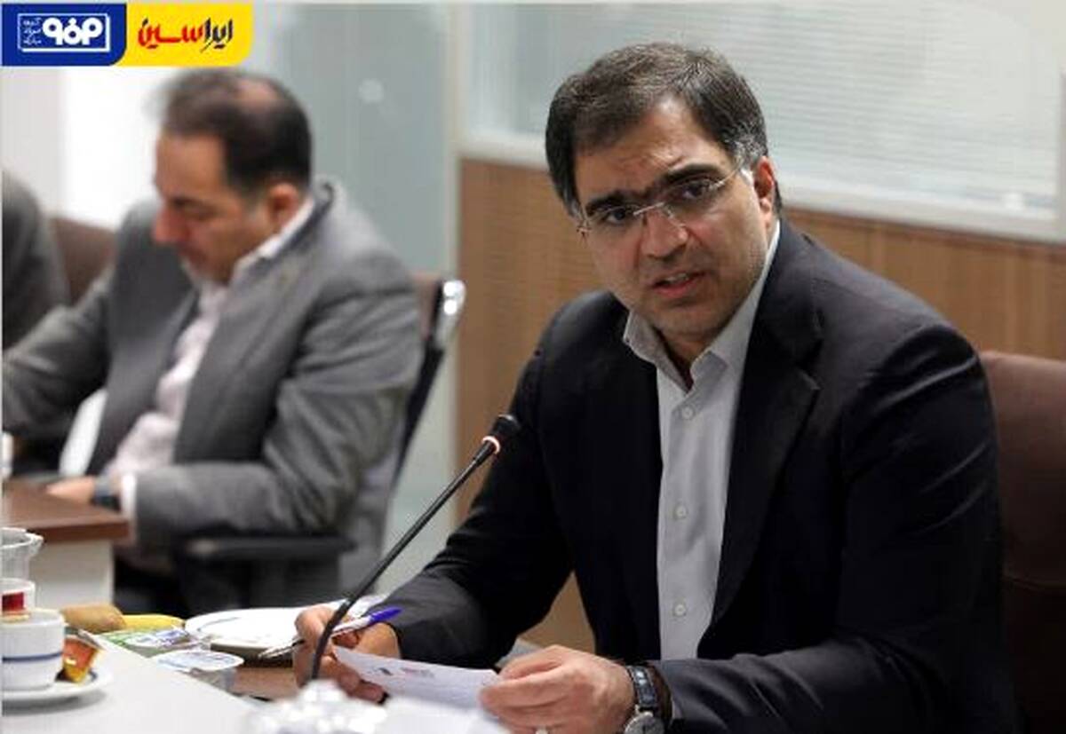 اولویت مراکز خدماتی فولادمبارکه رعایت قانون و حقوق مصرف کنندگان نهایی باشد