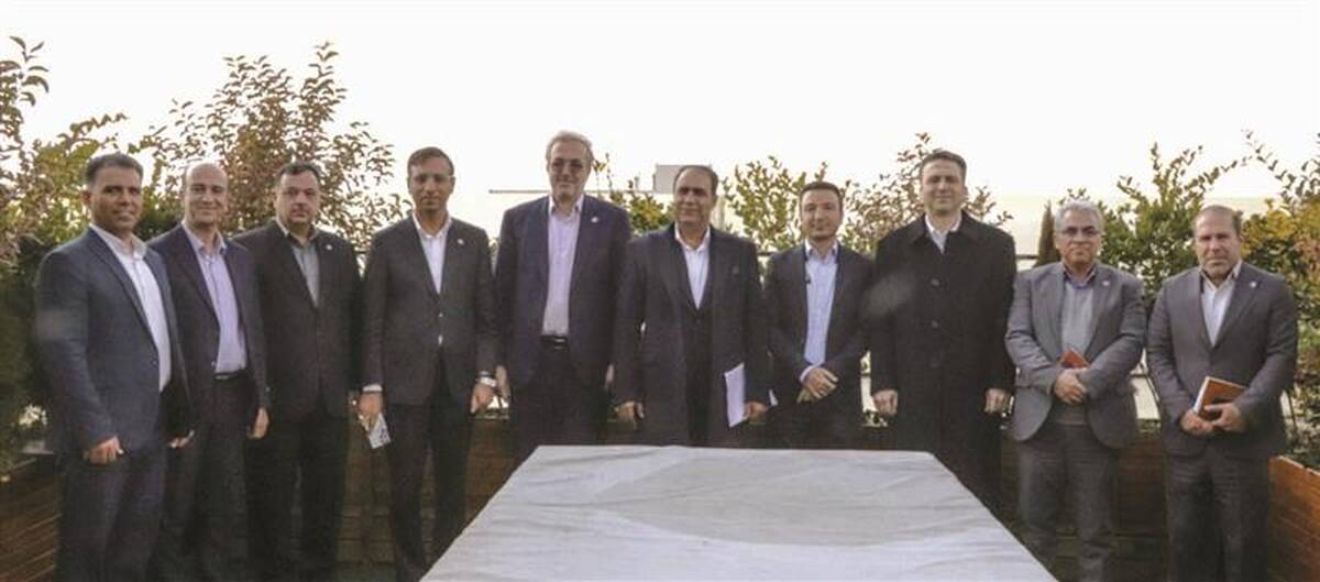 هلدینگ فولاد متیل؛ بزرگ‌ترین خرده‌فروشی محصولات فولادی کشور