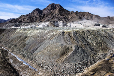 برای فعال‌سازی معادن راکد و غیرفعال نیازمند همکاری دستگاه‌های اجرایی هستیم / معادن راکد به چرخه تولید بازمی‌گردند