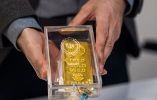 راهنمای کامل شرکت در حراج 149 شمش طلا؛ از گروه های مجاز تا مدارک مورد نیاز