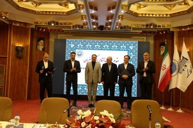 تقویت پیوند با مشتریان کلیدی یزد در چارچوب «طرح کرامت» بیمه ایران