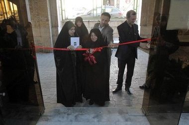 اجرای نقاشی دیواری «طراوت زندگی» در بزرگراه یادگار امام (ره)