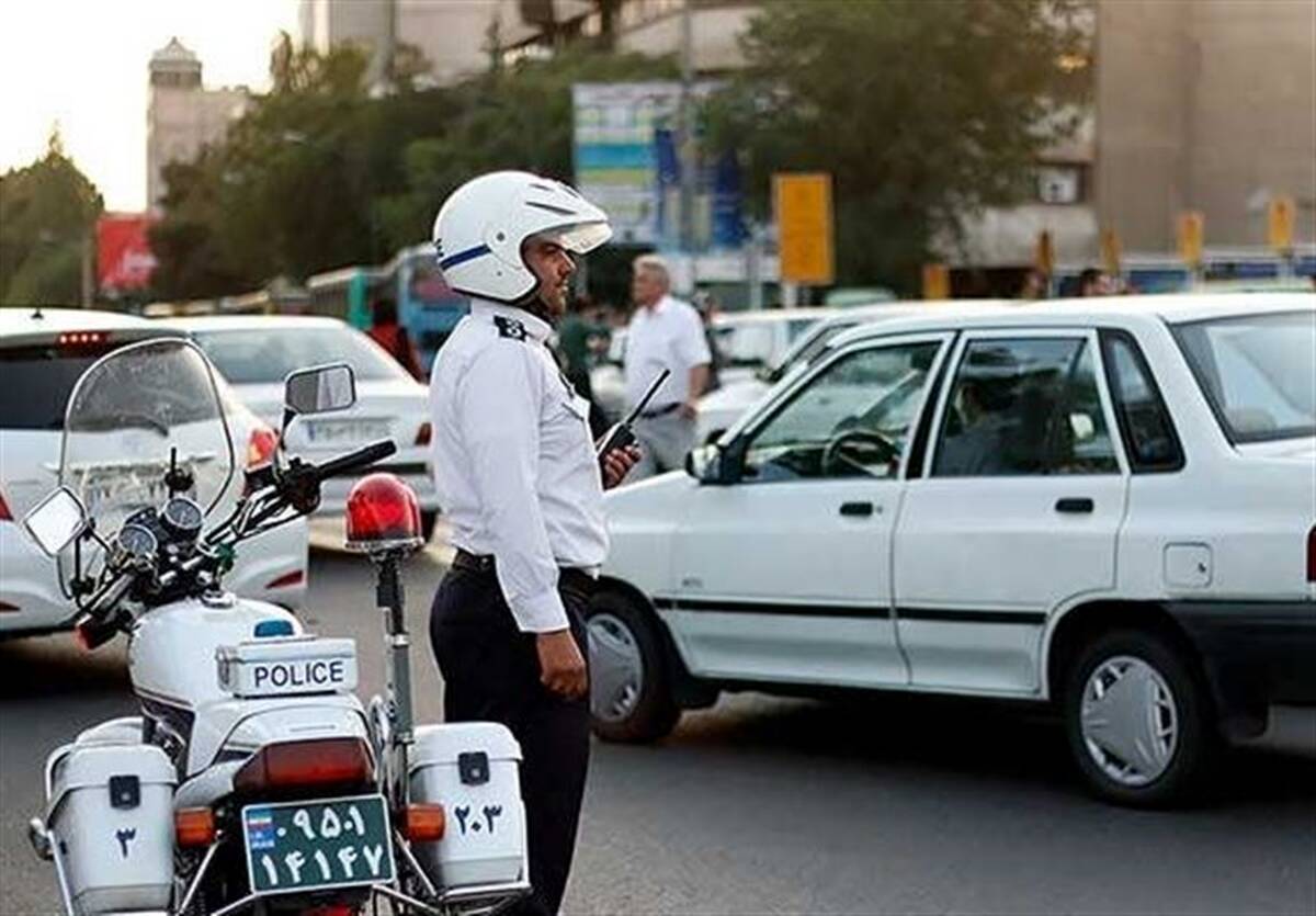 بیش از ۴۹۱ هزار  موتور سوار به دلیل عدم استفاده از کلاه ایمنی اعمال قانون شدند/ تخلف کلاه ایمنی در صدر تخلفات سال ۱۴۰۴
