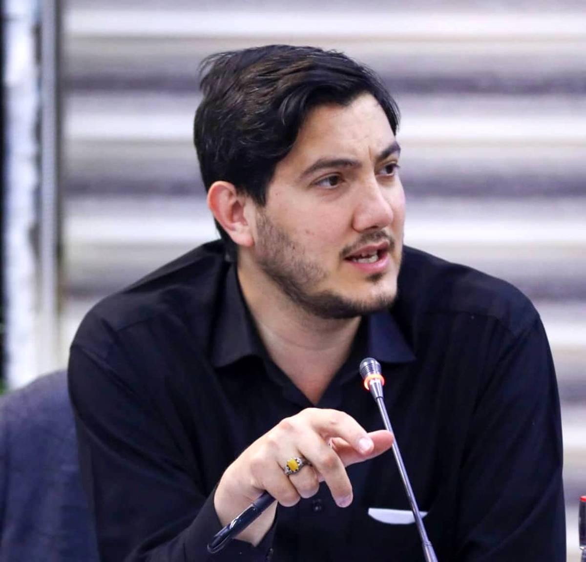 استفاده از ظرفیت ساختمان مساجد و هیئتهای مذهبی جهت توسعه انرژی های نو 