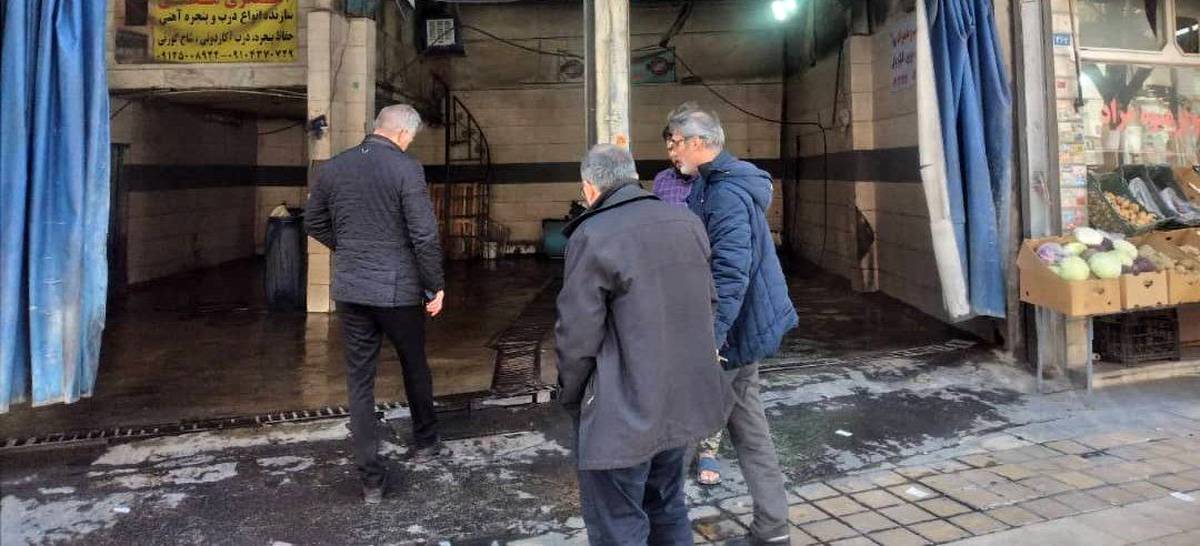 برخورد قانونی با 38 واحد صنفی آلاینده و مزاحم شهری منطقه ۱۹ در راستای اجرای بند ۲۰ ماده ۵۵ قانون شهرداری‌ها