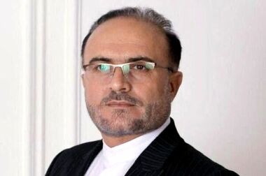 فتح قله ۳ میلیون واحد در ابتدای معاملات امروز بورس