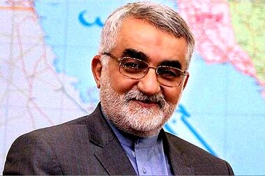 فروش کلیه به دلیل هزینه رهن خانه!/ ساخت واحد‌های ۲۵متری معضل مسکن را حل می‌کند 