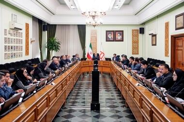 پیام تبریک مدیرعامل بانک مسکن به مناسبت سالروز ورود آزادگان سرفراز به میهن اسلامی