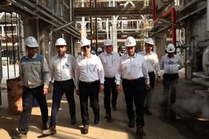 گام های نهایی پیش از افتتاح؛ مدیر عامل شرکت سرمایه گذاری تجاری شستان در بازید از مجتمع پتروشیمی بوشهر