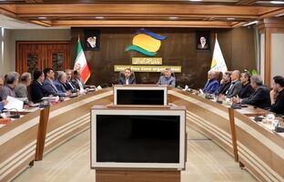 جلسه بررسی روند بازسازی و پرداخت خسارت مجتمع تجاری ونوس برگزار شد